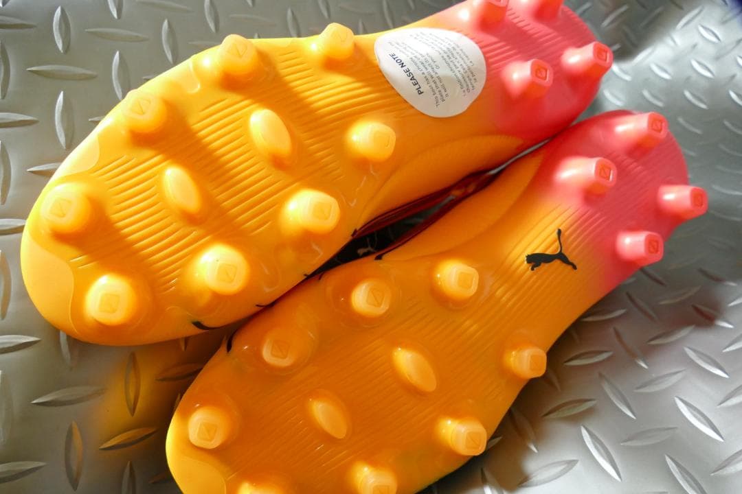 ㉔★プーマ★ウルトラアルティメットHG/AGサッカーシューズ★27.5cm/OR