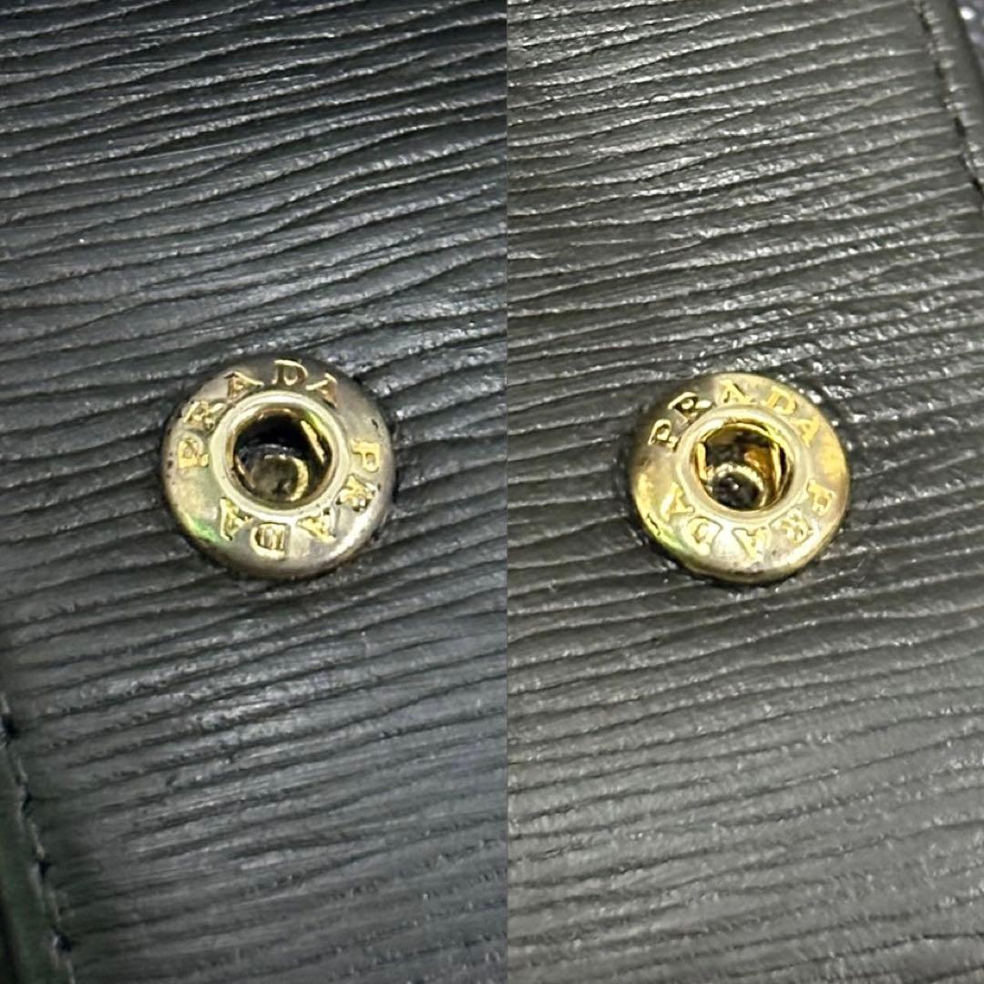 PRADA プラダ　キーケース　６連　ゴールドロゴ　ブラック